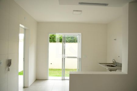 Casa de condomínio para alugar com 106m², 3 quartos e 2 vagasCozinha