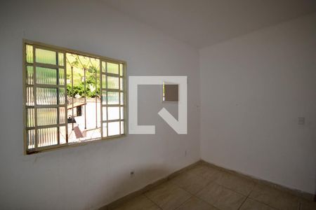 Quarto 1 de casa para alugar com 2 quartos, 60m² em Centro, Nova Iguaçu