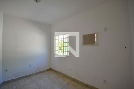 Quarto 1 de casa para alugar com 2 quartos, 60m² em Centro, Nova Iguaçu