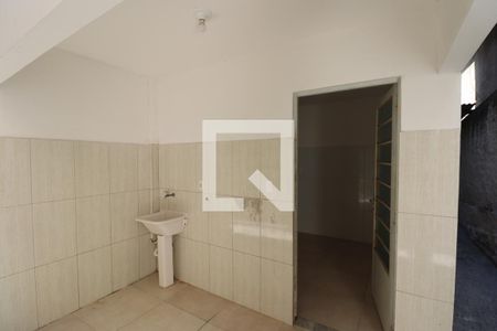 Casa para alugar com 58m², 2 quartos e sem vagaÁrea de Serviço