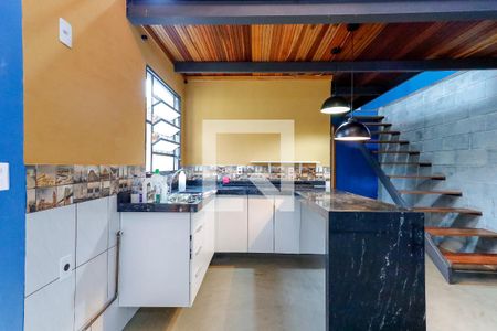 Sala e Cozinha de casa para alugar com 4 quartos, 200m² em Vila Albertina, São Paulo