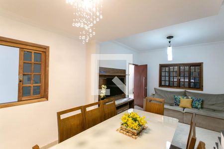 Sala de casa à venda com 3 quartos, 179m² em Céu Azul, Belo Horizonte