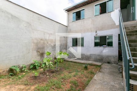 Casa à venda com 179m², 3 quartos e 2 vagasQuintal