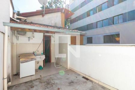 Casa à venda com 300m², 4 quartos e 2 vagasÁrea de Serviço