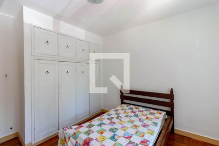 Casa à venda com 300m², 4 quartos e 2 vagasQuarto 2