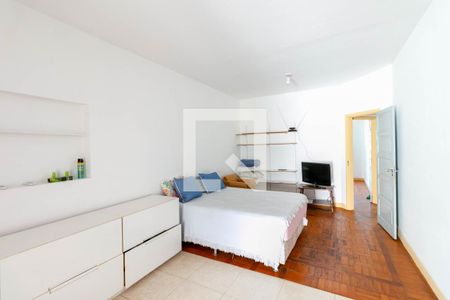 Casa à venda com 300m², 4 quartos e 2 vagasQuarto 4