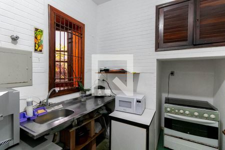 Casa à venda com 300m², 4 quartos e 2 vagasCozinha
