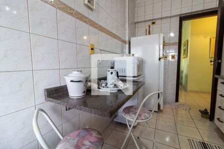 Apartamento para alugar com 97m², 2 quartos e 1 vagaDetalhe da cozinha