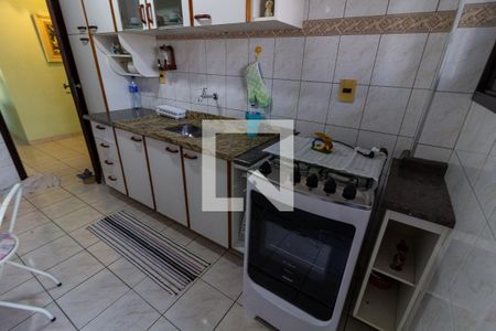 Apartamento para alugar com 97m², 2 quartos e 1 vagaDetalhe da cozinha