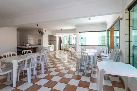 Apartamento para alugar com 97m², 2 quartos e 1 vagaÁrea comum - salão de festas