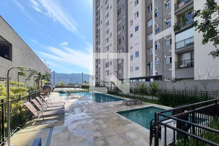 Apartamento para alugar com 45m², 2 quartos e sem vaga Apartamento para alugar com 45m², 2 quartos e sem vagaÁrea comum - Piscina