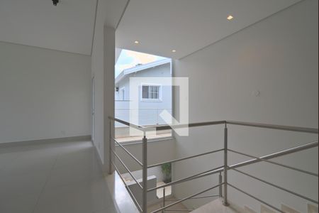 Sala 1 de casa de condomínio para alugar com 4 quartos, 591m² em Bairro das Palmeiras, Campinas