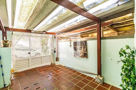 Casa à venda com 150m², 3 quartos e 1 vaga Casa à venda com 150m², 3 quartos e 1 vagaGaragem