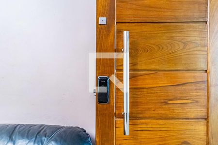 Casa à venda com 150m², 3 quartos e 1 vaga Casa à venda com 150m², 3 quartos e 1 vagaPorta de entrada