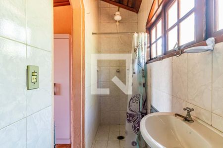 Casa à venda com 150m², 3 quartos e 1 vaga Casa à venda com 150m², 3 quartos e 1 vagaBanheiro- Suite