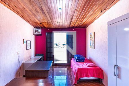 Casa à venda com 150m², 3 quartos e 1 vaga Casa à venda com 150m², 3 quartos e 1 vagaSuite