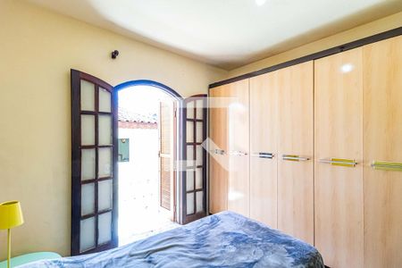 Casa à venda com 150m², 3 quartos e 1 vaga Casa à venda com 150m², 3 quartos e 1 vagaQuarto 02