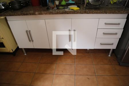 Casa à venda com 175m², 3 quartos e 1 vagaCozinha - Armários