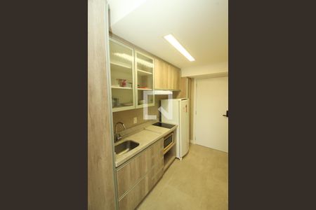 Apartamento à venda com 28m², 1 quarto e 1 vaga Apartamento à venda com 28m², 1 quarto e 1 vagaCozinha