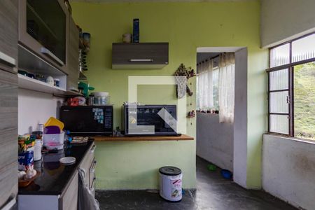 Casa para alugar com 300m², 4 quartos e 5 vagas Casa para alugar com 300m², 4 quartos e 5 vagasCozinha