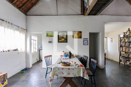 Casa para alugar com 300m², 4 quartos e 5 vagas Casa para alugar com 300m², 4 quartos e 5 vagasCopa