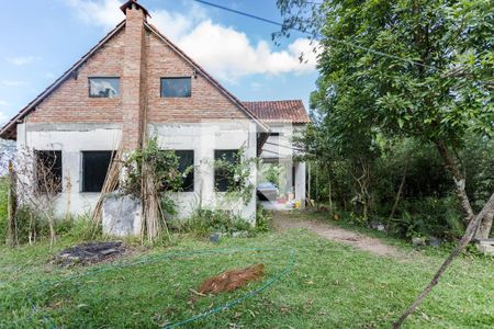 Casa para alugar com 300m², 4 quartos e 5 vagas Casa para alugar com 300m², 4 quartos e 5 vagasQuintal