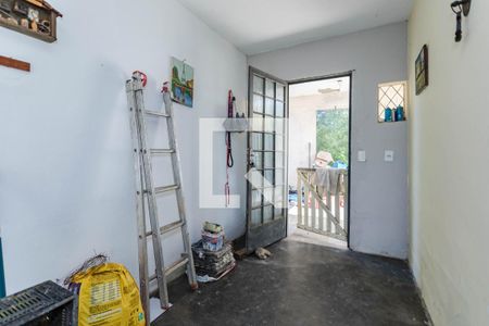 Entrada de casa para alugar com 4 quartos, 300m² em Sabaúna, Mogi das Cruzes