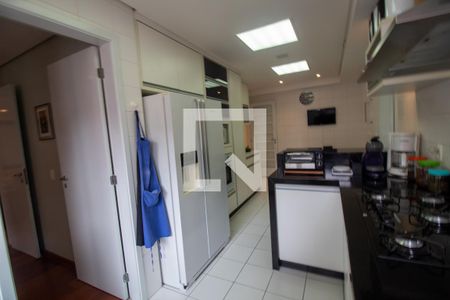 Apartamento à venda com 210m², 3 quartos e 4 vagas Apartamento à venda com 210m², 3 quartos e 4 vagasCozinha