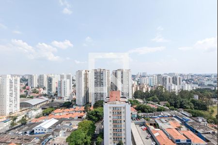 Apartamento à venda com 137m², 3 quartos e 2 vagasVista da varanda da suíte 1 e 2