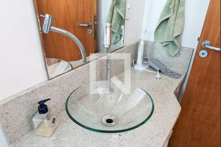 Apartamento à venda com 137m², 3 quartos e 2 vagasBanheiro da suíte 2
