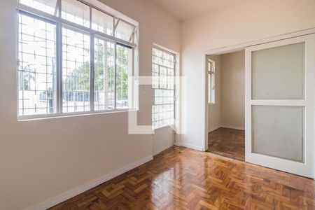 Sala de casa para alugar com 4 quartos, 199m² em Passo da Areia, Porto Alegre