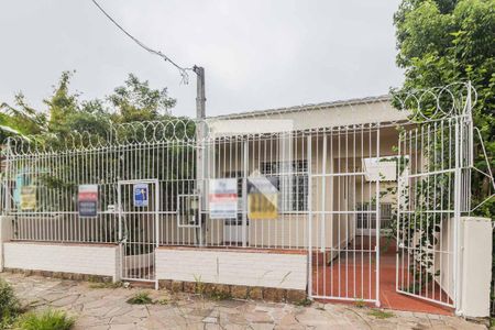 Casa para alugar com 199m², 4 quartos e 3 vagasFachada