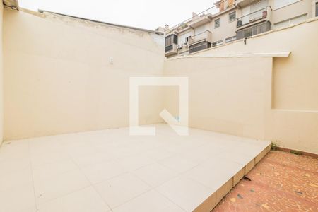 Casa para alugar com 199m², 4 quartos e 3 vagasQuintal