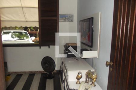 Sala de TV de casa para alugar com 5 quartos, 1200m² em Freguesia de Jacarepaguá, Rio de Janeiro