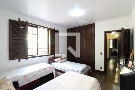 Casa para alugar com 1200m², 5 quartos e 3 vagasQuarto 2