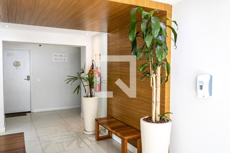 Hall de Entrada de apartamento para alugar com 2 quartos, 55m² em Campo Grande, Rio de Janeiro