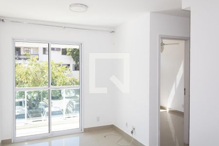 Sala de apartamento para alugar com 2 quartos, 55m² em Campo Grande, Rio de Janeiro