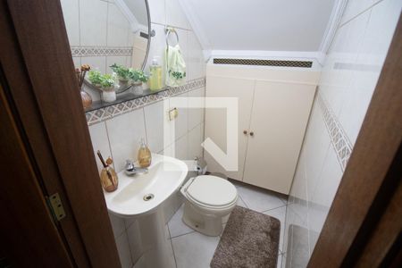 Casa à venda com 166m², 3 quartos e 4 vagas Casa à venda com 166m², 3 quartos e 4 vagasLavabo