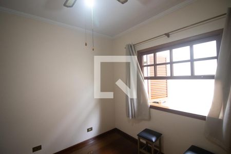 Casa à venda com 166m², 3 quartos e 4 vagas Casa à venda com 166m², 3 quartos e 4 vagasQuarto 2