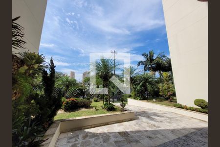 Apartamento para alugar com 252m², 3 quartos e 3 vagas Apartamento para alugar com 252m², 3 quartos e 3 vagasÁrea comum