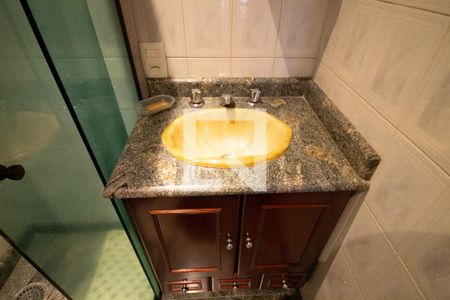 Apartamento para alugar com 252m², 3 quartos e 3 vagas Apartamento para alugar com 252m², 3 quartos e 3 vagasBanheiro