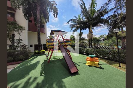 Apartamento para alugar com 252m², 3 quartos e 3 vagas Apartamento para alugar com 252m², 3 quartos e 3 vagasÁrea comum