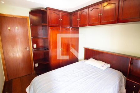 Quarto 1 de apartamento para alugar com 3 quartos, 252m² em Jardim Analia Franco, São Paulo