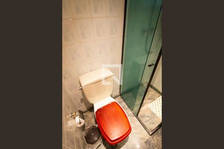 Apartamento para alugar com 252m², 3 quartos e 3 vagas Apartamento para alugar com 252m², 3 quartos e 3 vagasBanheiro