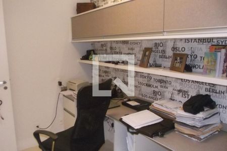 Casa à venda com 200m², 3 quartos e 2 vagasSuíte 