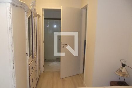 Casa à venda com 200m², 3 quartos e 2 vagasSuíte 2