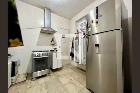 Apartamento à venda com 4 quartos, 140m² em Lourdes, Belo Horizonte