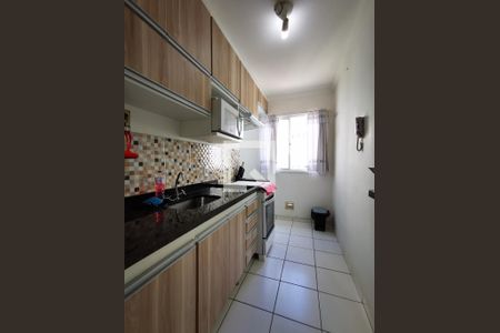 Cozinha  de apartamento à venda com 2 quartos, 54m² em Distrito Industrial, Jundiaí