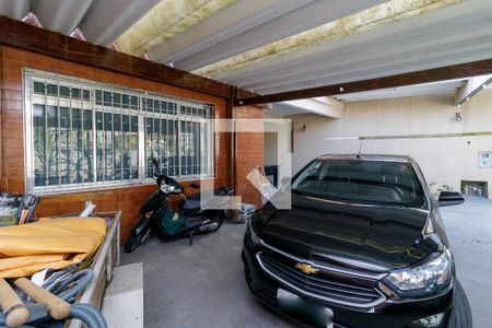 Casa à venda com 340m², 3 quartos e 6 vagas Casa à venda com 340m², 3 quartos e 6 vagasGaragem