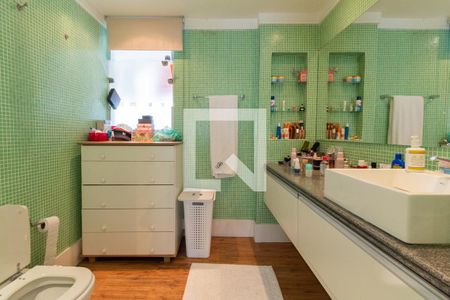 Apartamento para alugar com 90m², 1 quarto e 1 vaga Apartamento para alugar com 90m², 1 quarto e 1 vagaSuíte - banheiro